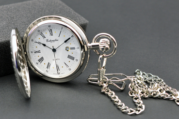Eichmüller Taschenuhr mit Kette hochwertiges Schweizer Quarz Uhrwerk